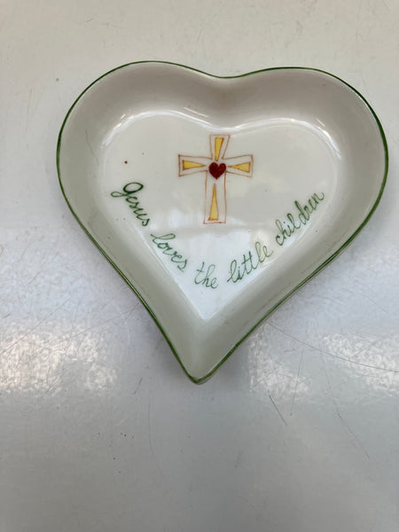 heart- with a cross-Jesus loves the little children
